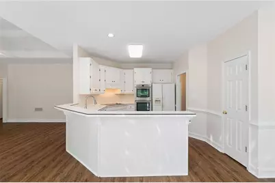 5230 Wickershire Drive, Peachtree Corners, GA 30092 - Photo 22