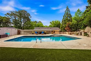 886 Scott Cir, Decatur, GA 30033 - Photo 4