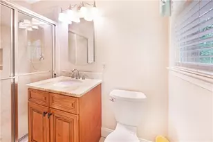 360 Barkshire Ln, Roswell, GA 30076 - Photo 16