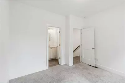 140 Color Circle, Atlanta, GA 30317 - Photo 8