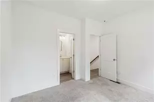 140 Color Cir, Atlanta, GA 30317 - Photo 8