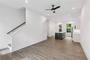 140 Color Cir, Atlanta, GA 30317 - Photo 6