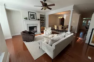 2165 Yancey Ln NE, Brookhaven, GA 30319 - Photo 4