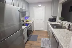 6102 Fairington Ridge Cir, Lithonia, GA 30038 - Photo 6