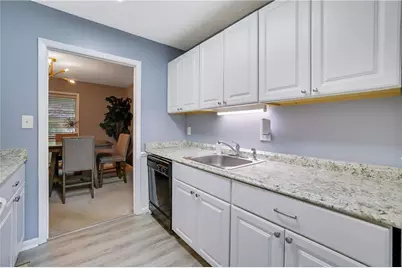 8740 Roswell Road #10B, Atlanta, GA 30350 - Photo 18