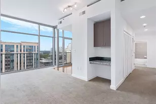250 Pharr Rd NE, Atlanta, GA 30305 - Photo 6