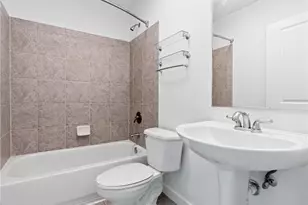 250 Pharr Rd NE, Atlanta, GA 30305 - Photo 22