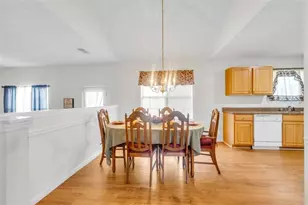1289 Labrador Ln, Riverdale, GA 30296 - Photo 8
