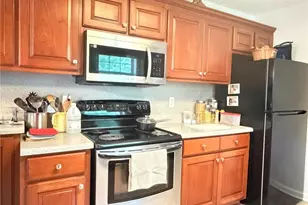 5950 Mayfield Ln, Cumming, GA 30041 - Photo 6
