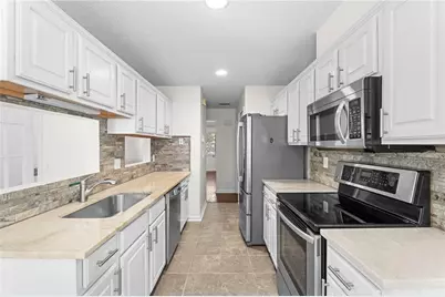 34 Brittany Way NE #34, Atlanta, GA 30324 - Photo 14