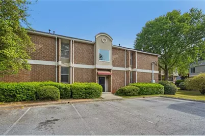 3301 Henderson Mill Road #E5, Atlanta, GA 30341 - Photo 2