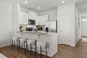 5976 Skylar Dr, Atlanta, GA 30331 - Photo 4