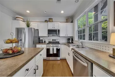 924 Idlewood Drive, Canton, GA 30115 - Photo 18