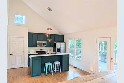 585 Glenwood Place SE, Atlanta, GA 30316 - Photo 4