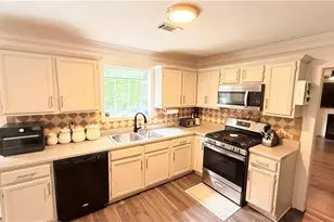 4041 Brittan Glade Trail, Snellville, GA 30039 - Photo 6