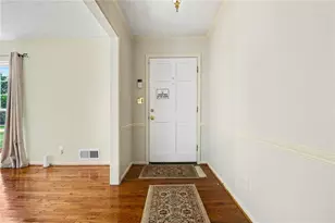 1315 Sanden Ferry Dr, Decatur, GA 30033 - Photo 4