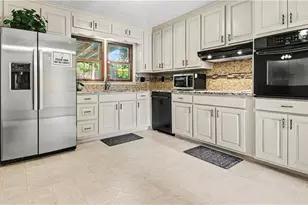 1315 Sanden Ferry Dr, Decatur, GA 30033 - Photo 8