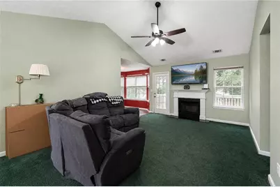 912 Kendall Park Drive, Winder, GA 30680 - Photo 6