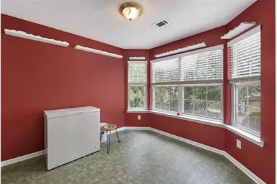 912 Kendall Park Drive, Winder, GA 30680 - Photo 8