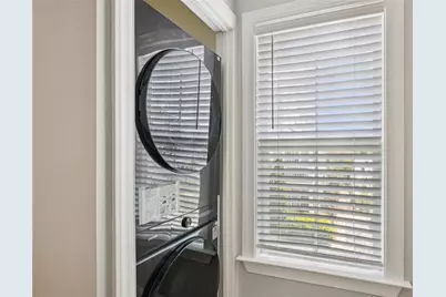 306 Carlyle Park Drive NE, Atlanta, GA 30307 - Photo 16