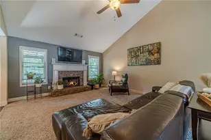 801 Rouse Cir, Hoschton, GA 30548 - Photo 14