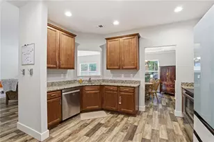 506 Tallapoosa Trail, Woodstock, GA 30188 - Photo 2