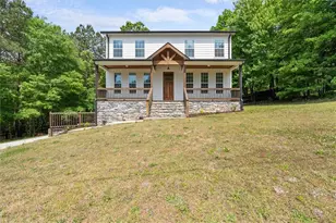 253 Mulberry Ln, Lindale, GA 30147 - Photo 2