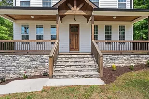 253 Mulberry Ln, Lindale, GA 30147 - Photo 4