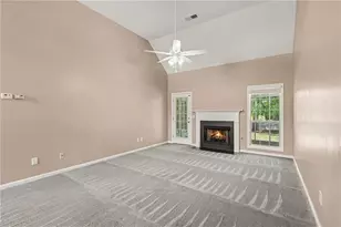 104 Creek Side Dr, Carrollton, GA 30116 - Photo 6