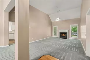 104 Creek Side Dr, Carrollton, GA 30116 - Photo 4