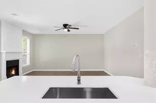 2410 Lunetta Ln, Alpharetta, GA 30004 - Photo 8