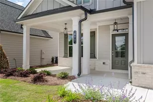 922 Homepark Circle, Buford, GA 30518 - Photo 2