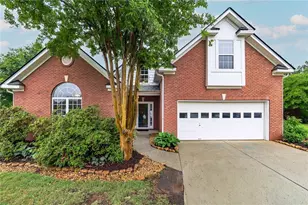193 April Ridge Ln, Lawrenceville, GA 30045 - Photo 2