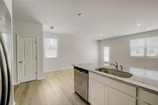 5980 Skylar Dr, Atlanta, GA 30331 - Photo 4