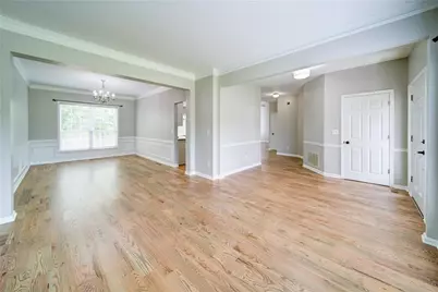 5715 Kennemore Drive, Alpharetta, GA 30004 - Photo 6