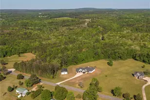 2392 Welcome Rd, Roopville, GA 30170 - Photo 10