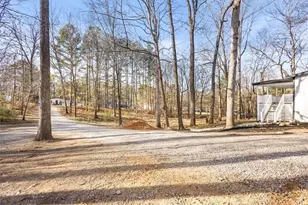 31 Huckleberry Ln, Winder, GA 30680 - Photo 6