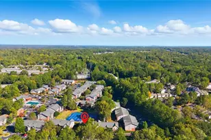 6851 Roswell Rd, Sandy Springs, GA 30328 - Photo 32