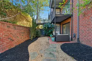 6851 Roswell Rd, Sandy Springs, GA 30328 - Photo 22