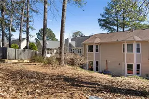 9045 Club River Dr, Roswell, GA 30076 - Photo 38