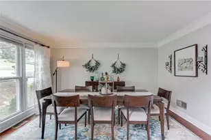 870 Connell Ln, Lawrenceville, GA 30044 - Photo 8