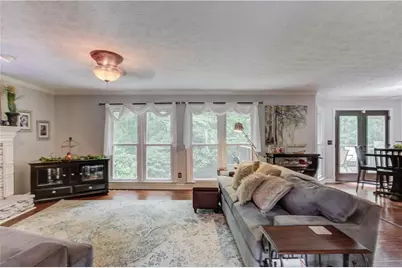 870 Connell Lane, Lawrenceville, GA 30044 - Photo 10