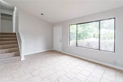 602 Brighton Drive, Lawrenceville, GA 30043 - Photo 2