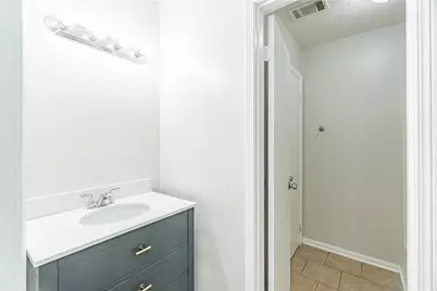 602 Brighton Drive, Lawrenceville, GA 30043 - Photo 6