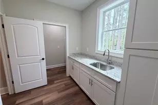 35 Mattie Ct, Mansfield, GA 30055 - Photo 18