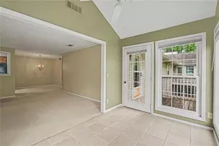 1509 Gettysburg Pl, Sandy Springs, GA 30350 - Photo 6