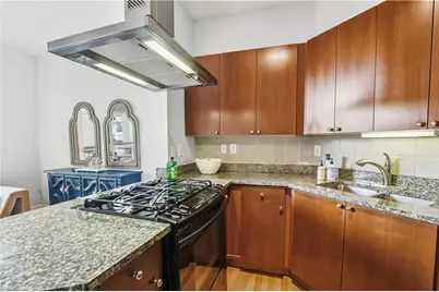 2626 Peachtree Road NW #606, Atlanta, GA 30305 - Photo 8