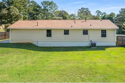 1141 Holly Hills Drive SW, Lilburn, GA 30047 - Photo 32