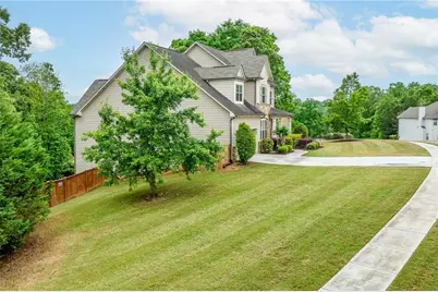 5830 Mulberry Hollow, Flowery Branch, GA 30542 - Photo 2