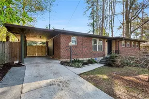 2474 Warwick Cir NE, Atlanta, GA 30345 - Photo 2